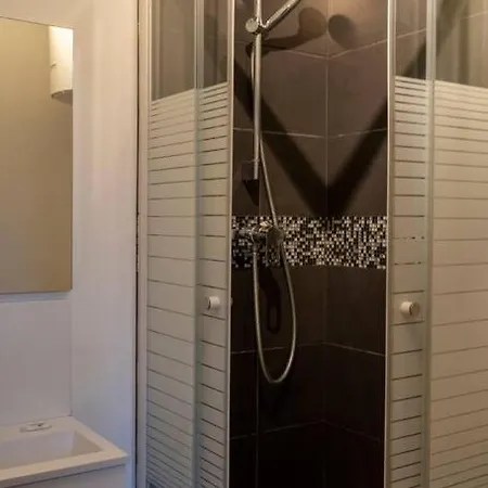 Studio Cozy Proche De La Faculte * Lione